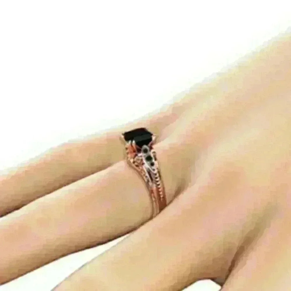 New Black Zirconia Ring 💍